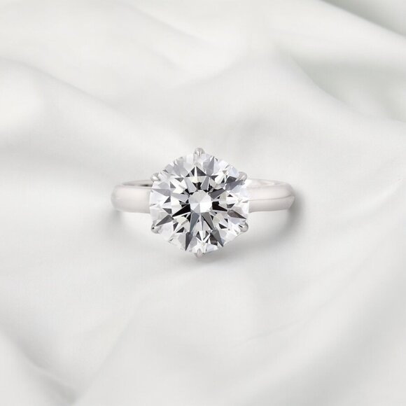 4 Carat Lab Grown Diamond Ring - Picture 1 of 8